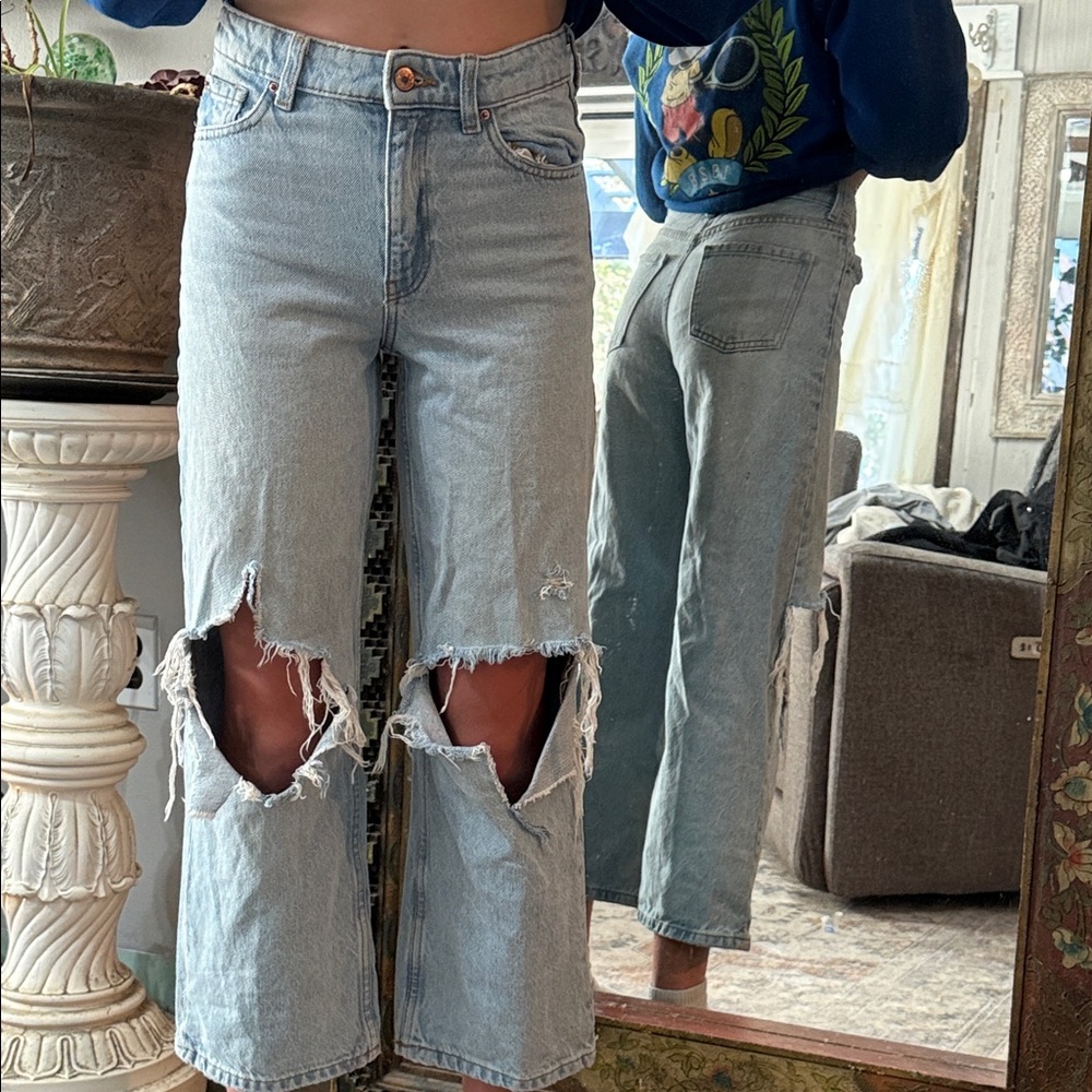 Stylish Kids' Distressed Jeans in Light Blue